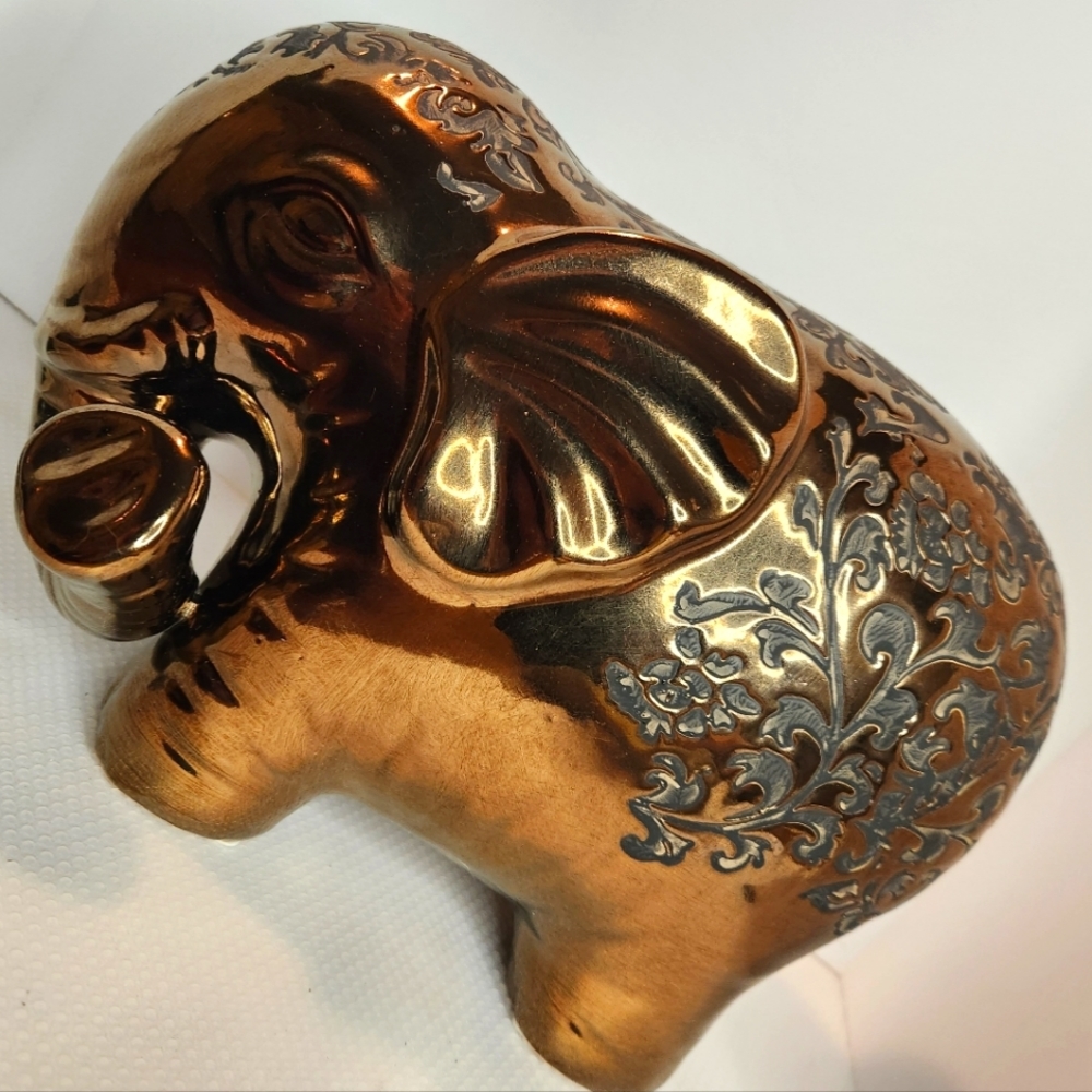 Bronze glazed fortune ceramic elephant underglazed black‎ floral 3d design